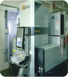 Máy cắt dây Sodick