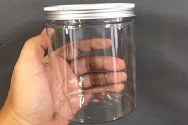 Tìm hiểu về quy trình sản xuất hũ nhựa và công nghệ tái chế